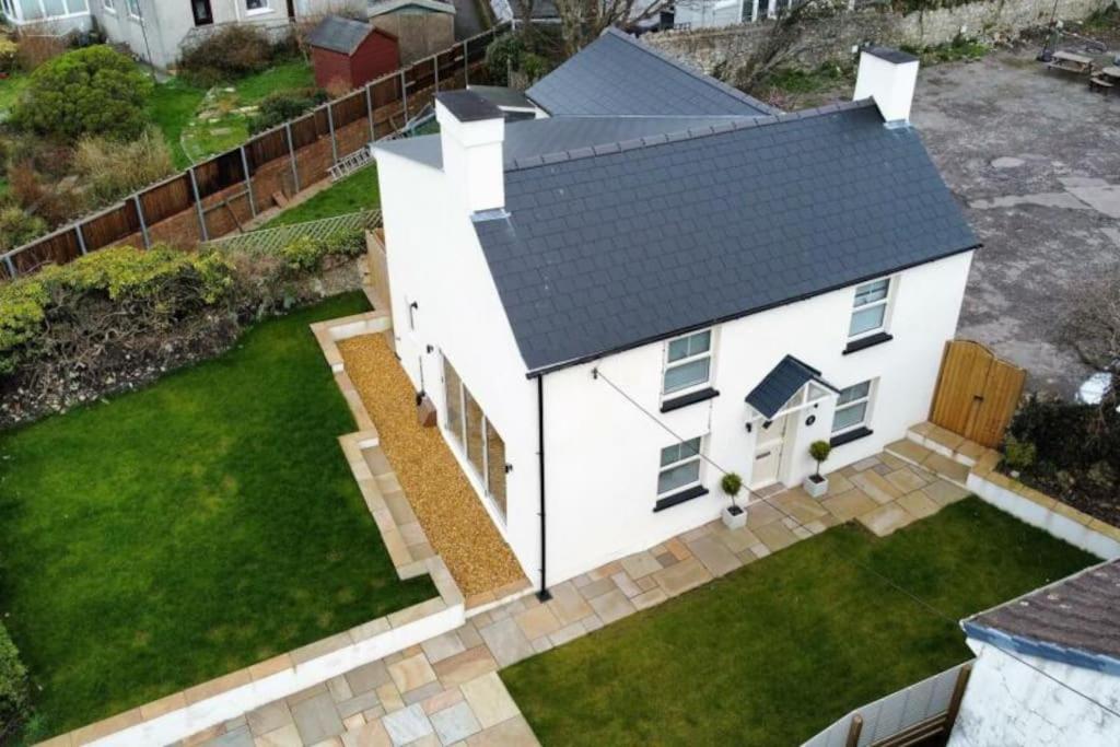 Charming Cottage Close To M4 Bridgend 布里真德 外观 照片