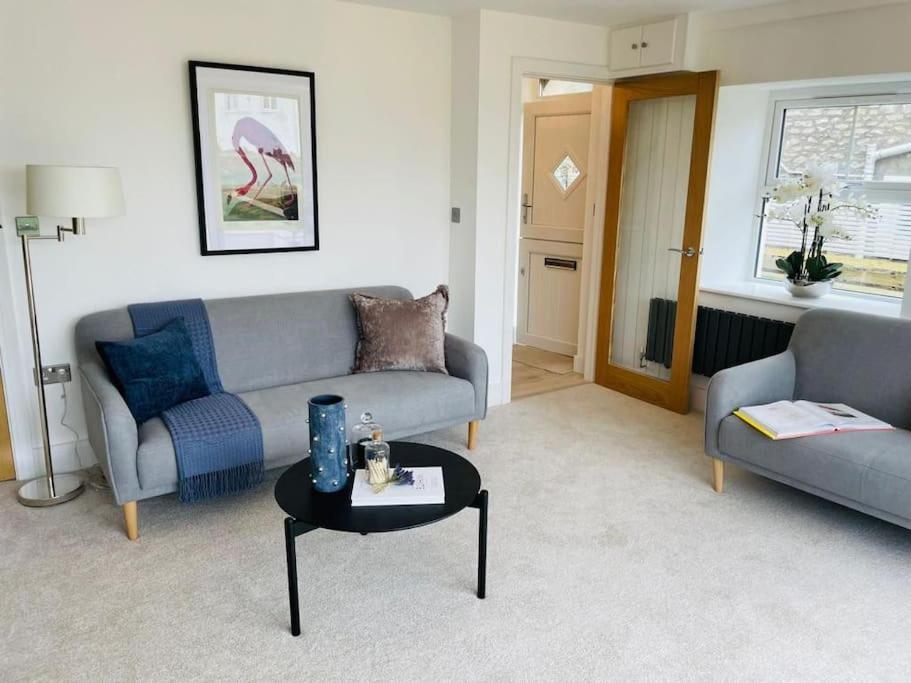 Charming Cottage Close To M4 Bridgend 布里真德 外观 照片